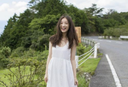 倪妮吃瓜爆料图片高清,高清图片曝光，娱乐圈幕后真相揭秘